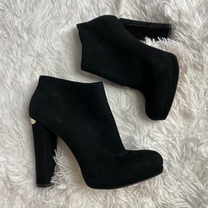 Michael Kors healed booties